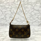 LOUIS VUITTON Mini Accessoir