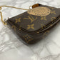 LOUIS VUITTON Mini Accessoir