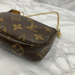 LOUIS VUITTON Mini Accessoir