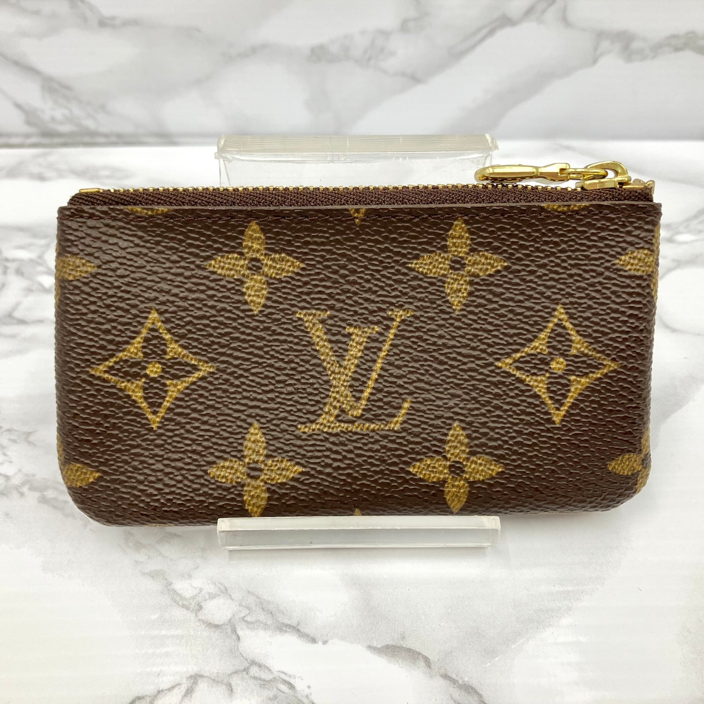 LOUIS VUITTON Monogram Cle