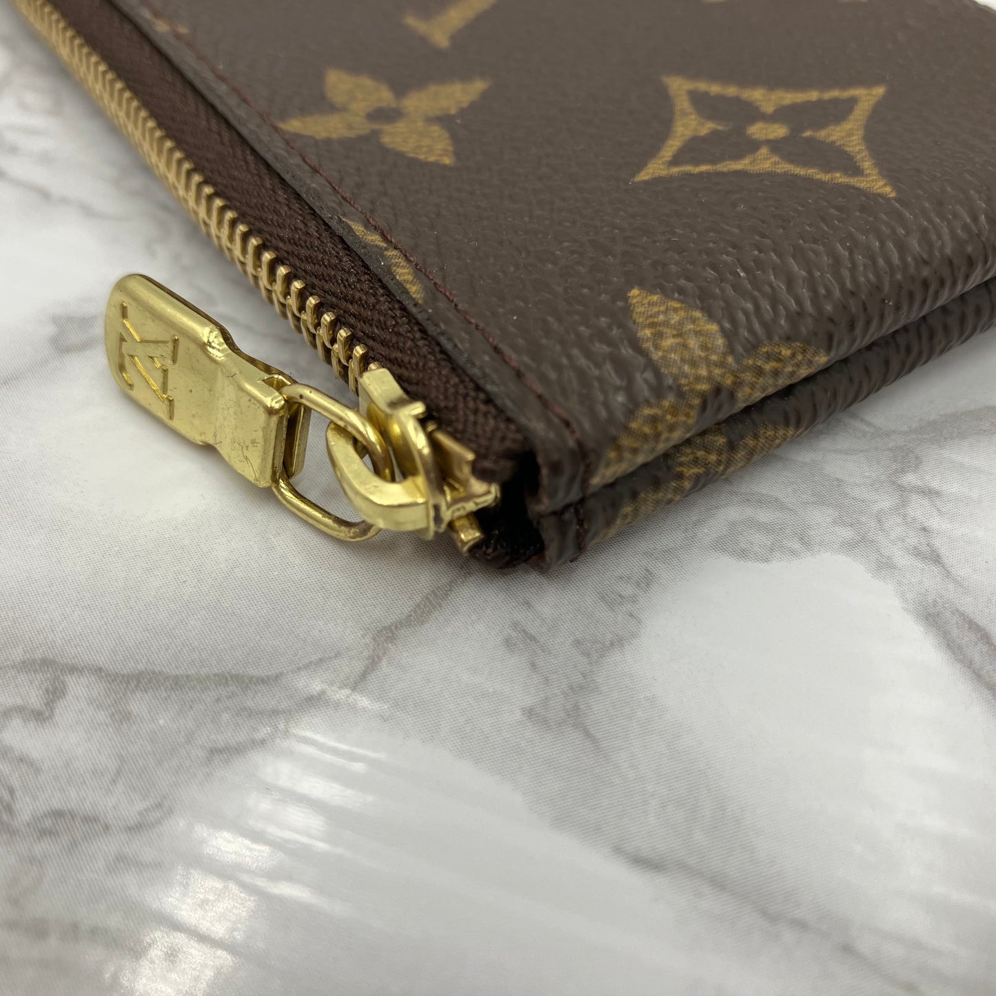 LOUIS VUITTON Monogram Cle