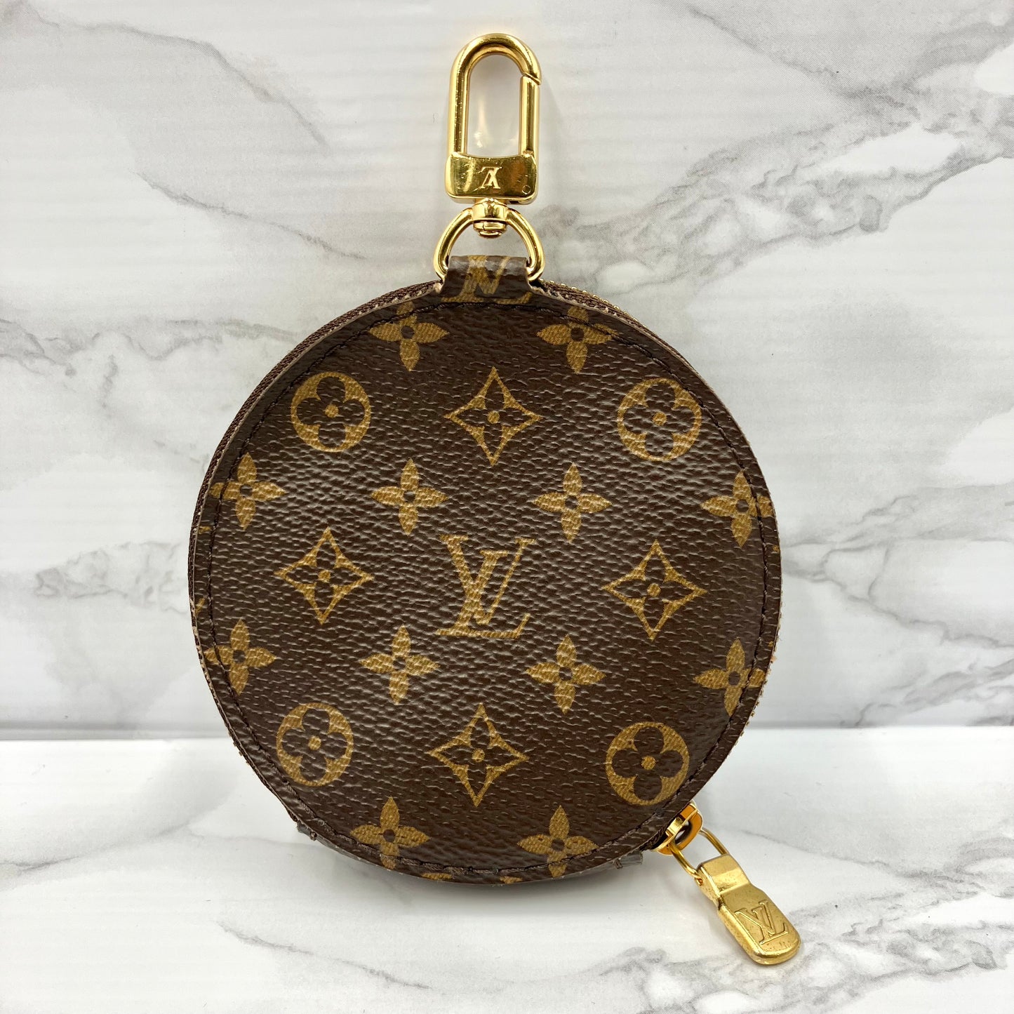 LOUIS VUITTON Multi Pochette