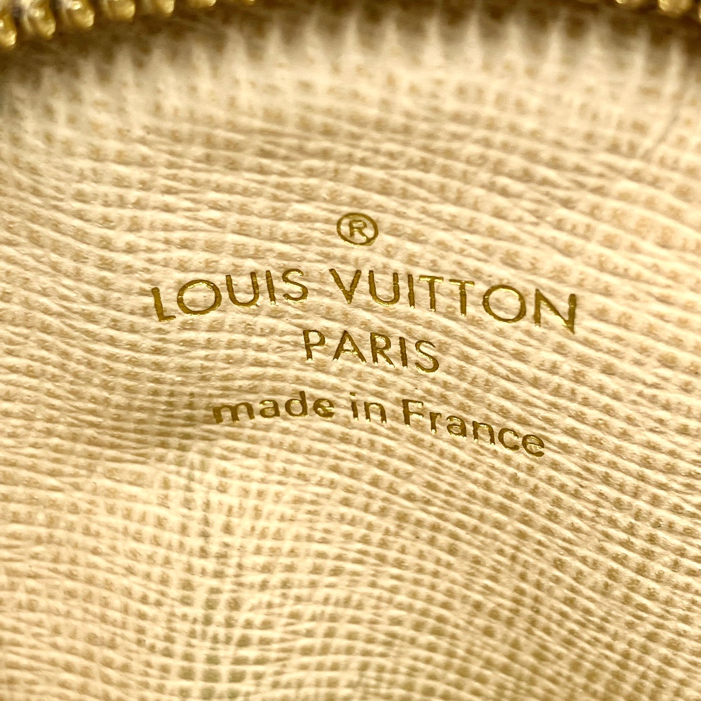 LOUIS VUITTON Multi Pochette