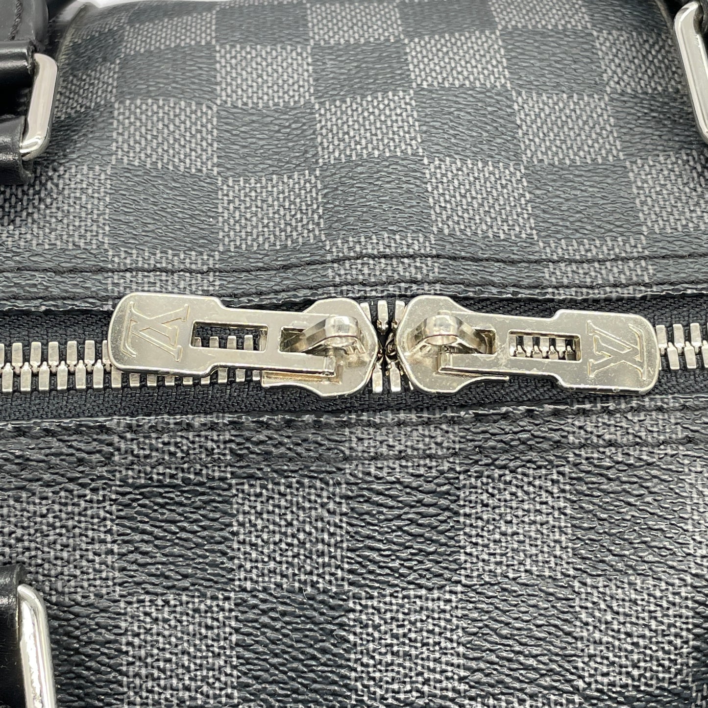 LOUIS VUITTON Graphite Keepall 55 Bandouliere