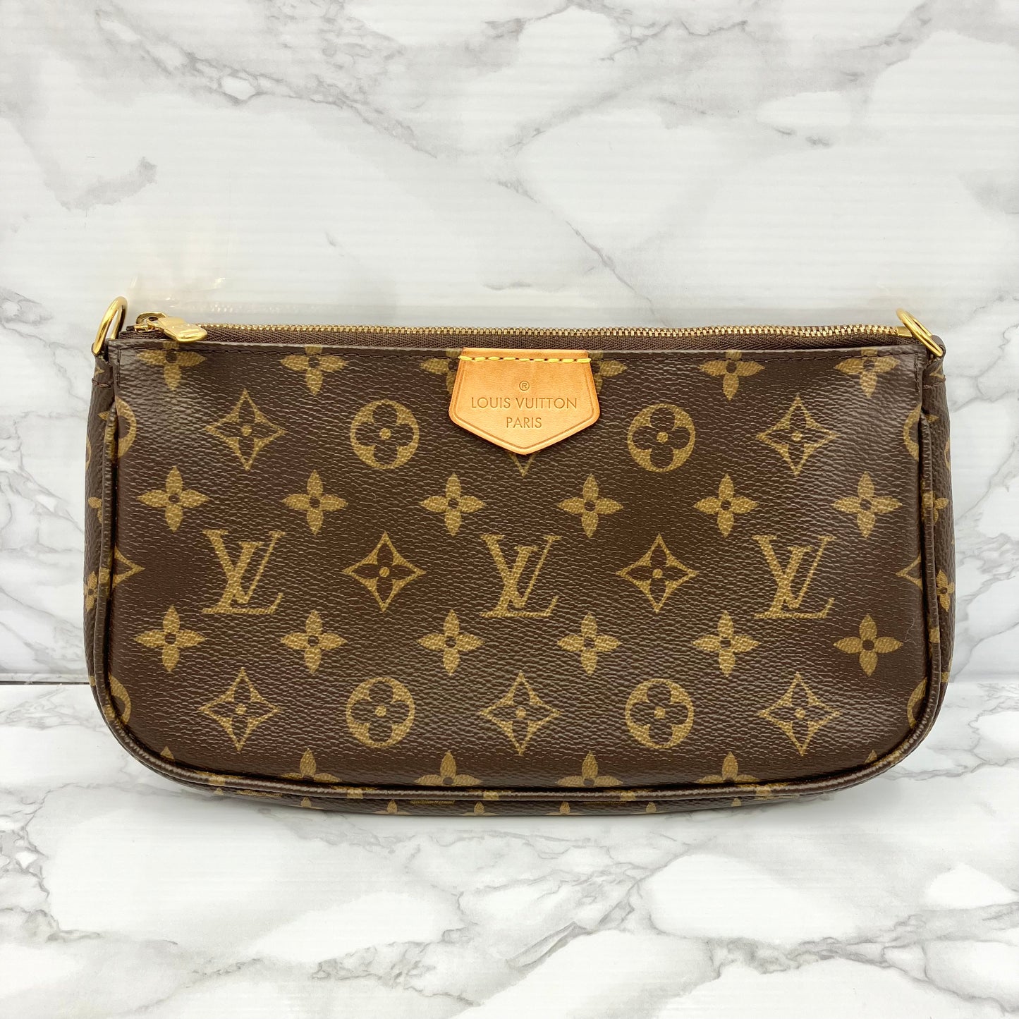 LOUIS VUITTON Multi Pochette