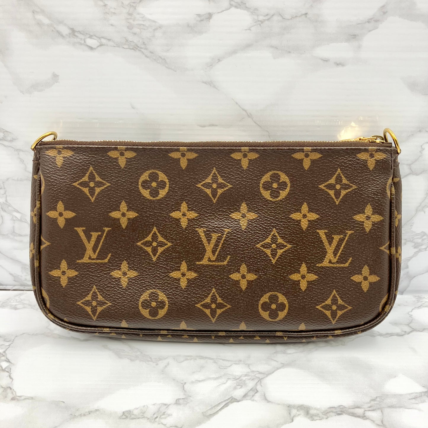 LOUIS VUITTON Multi Pochette
