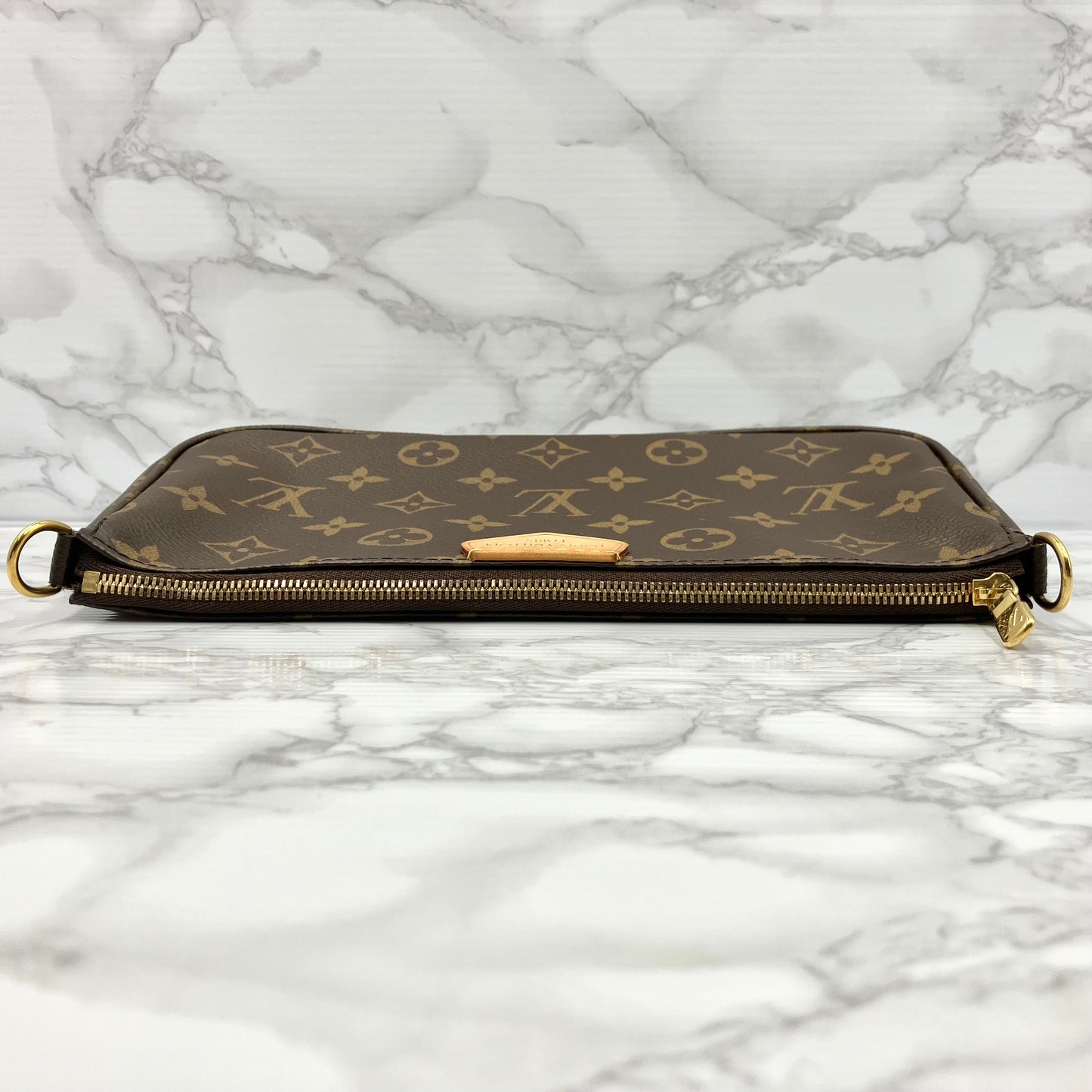 LOUIS VUITTON Multi Pochette
