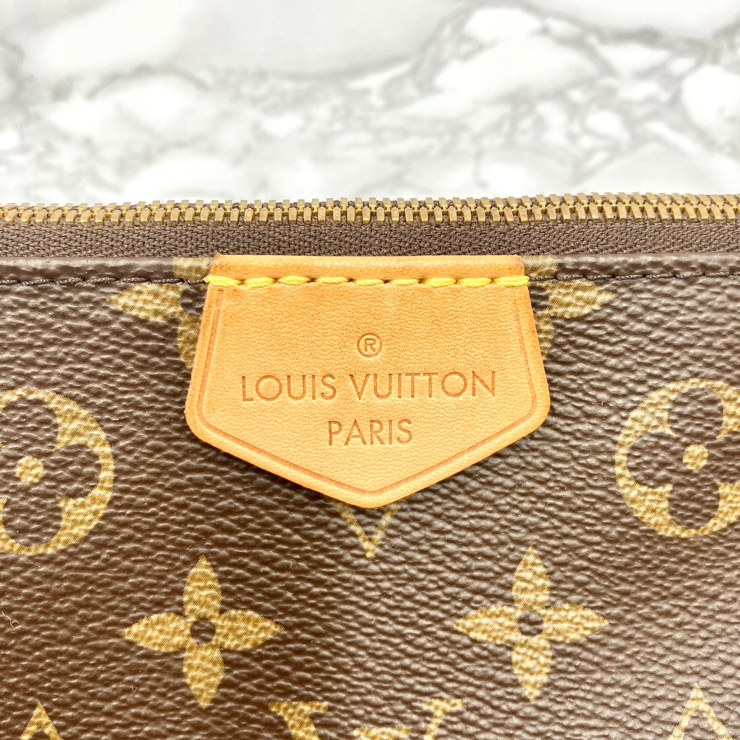 LOUIS VUITTON Multi Pochette