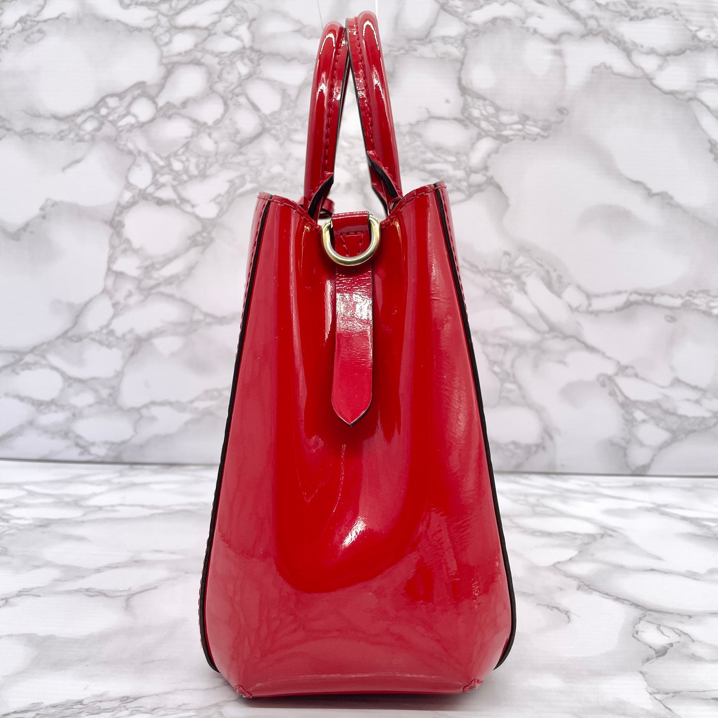 LOUIS VUITTON Vernis Montaigne BB