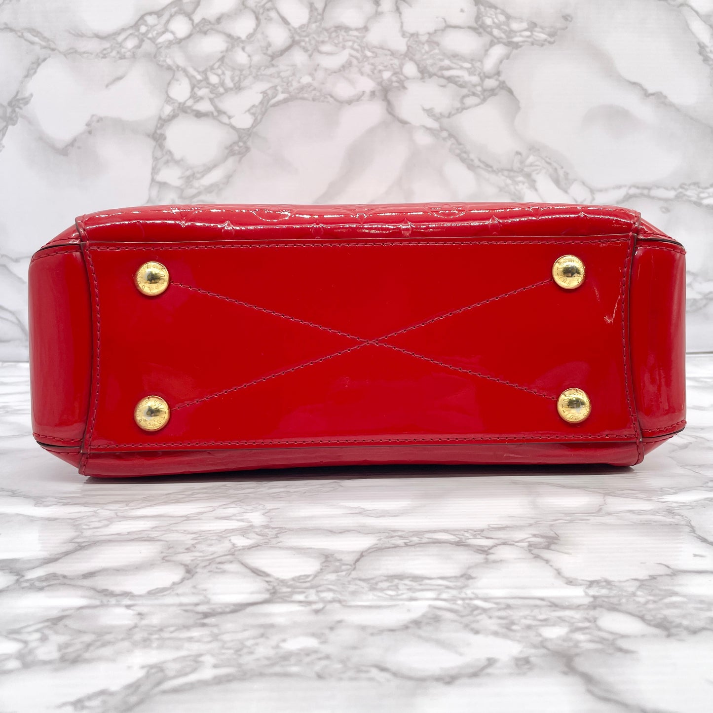 LOUIS VUITTON Vernis Montaigne BB