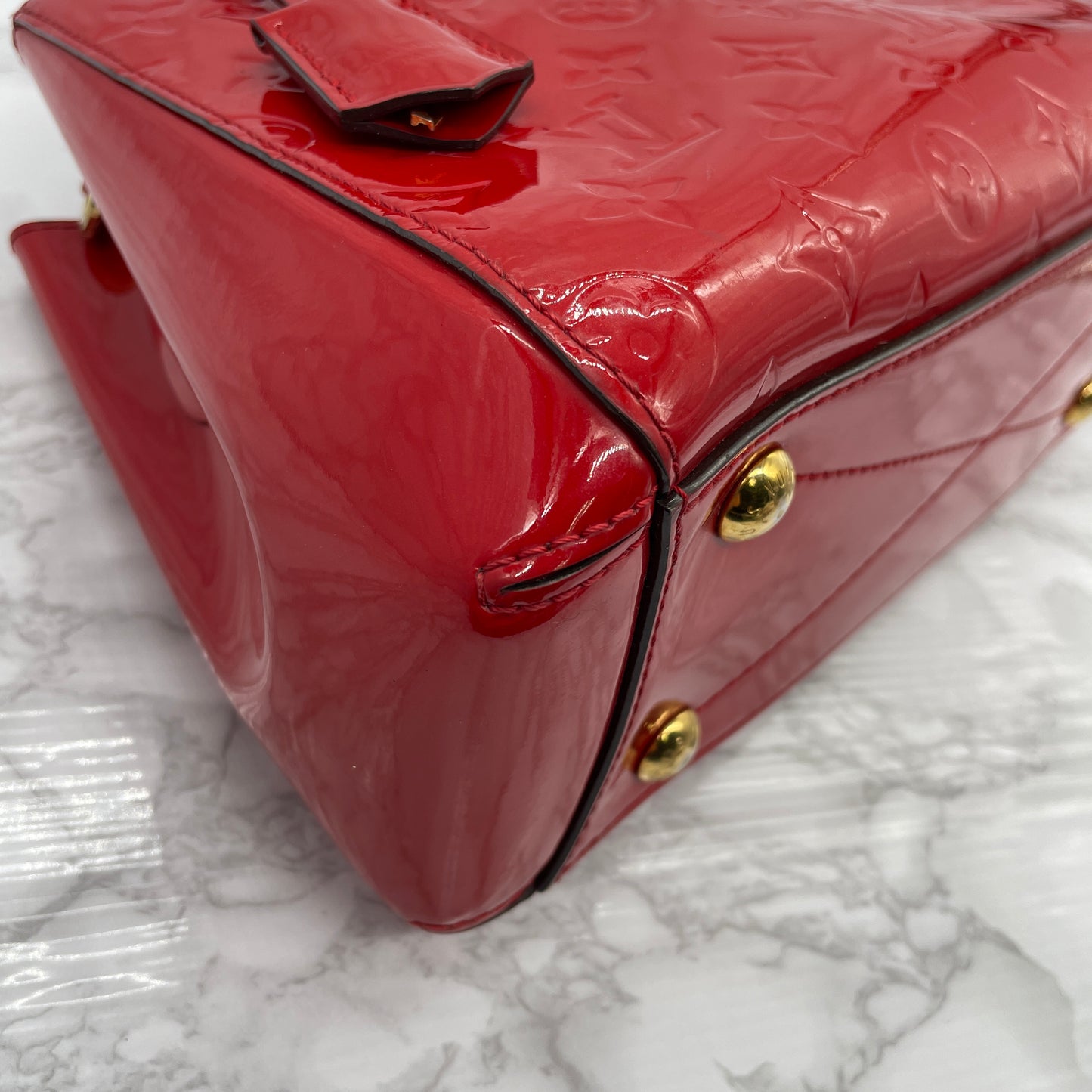 LOUIS VUITTON Vernis Montaigne BB