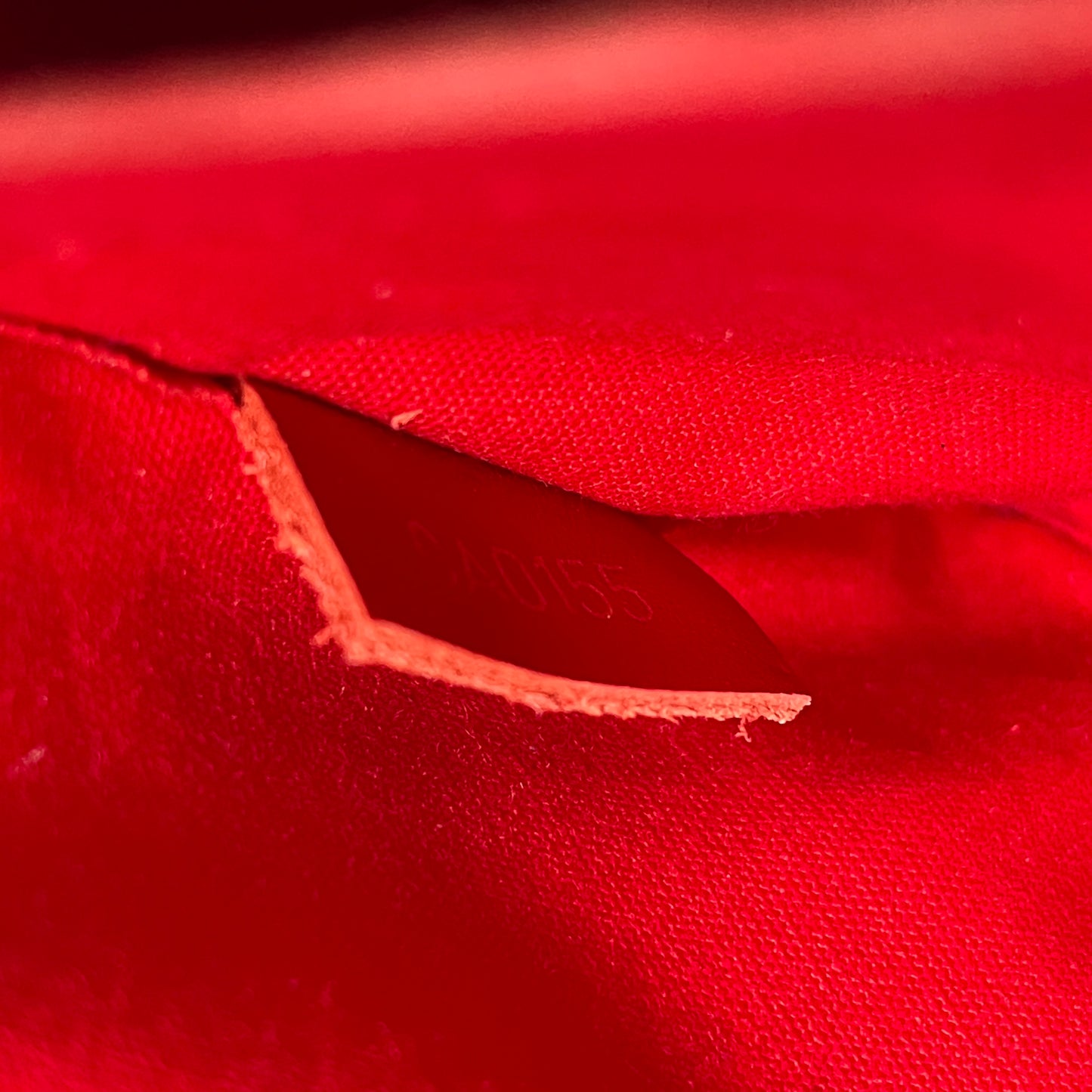 LOUIS VUITTON Vernis Montaigne BB