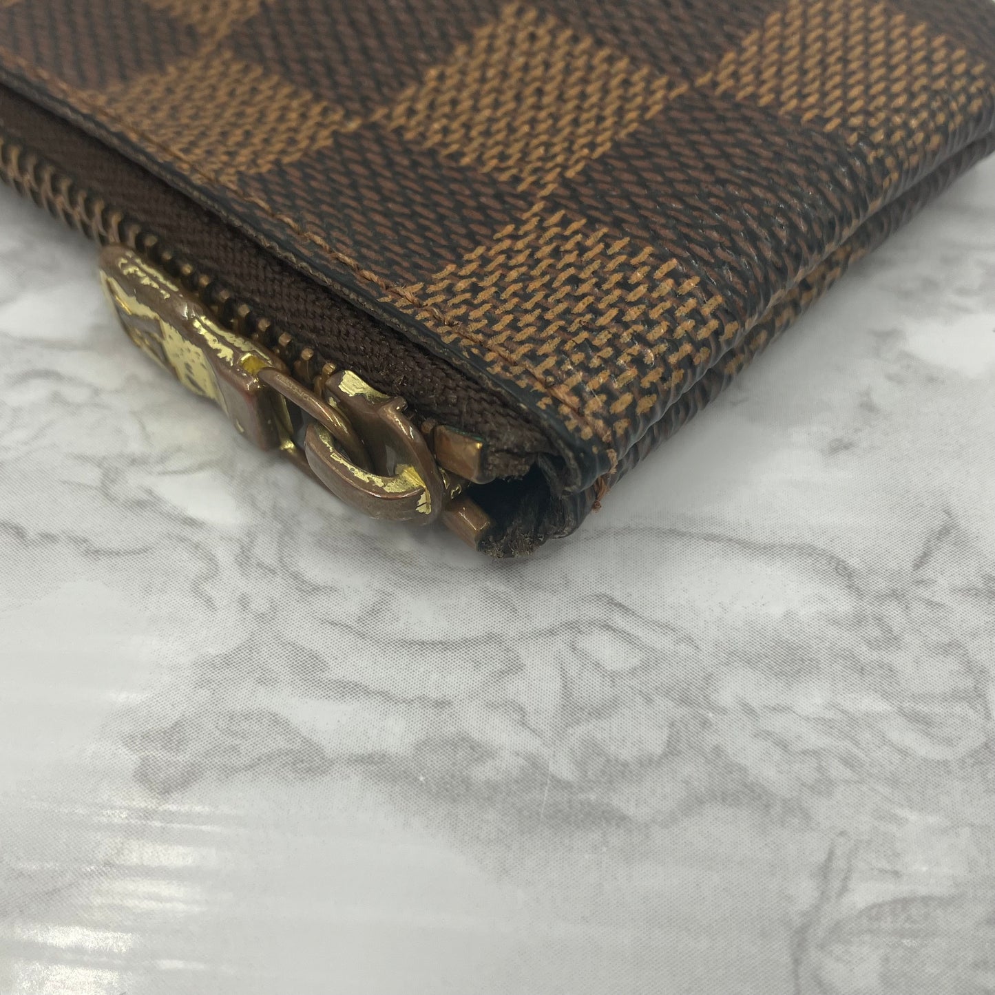 LOUIS VUITTON Damier Cle