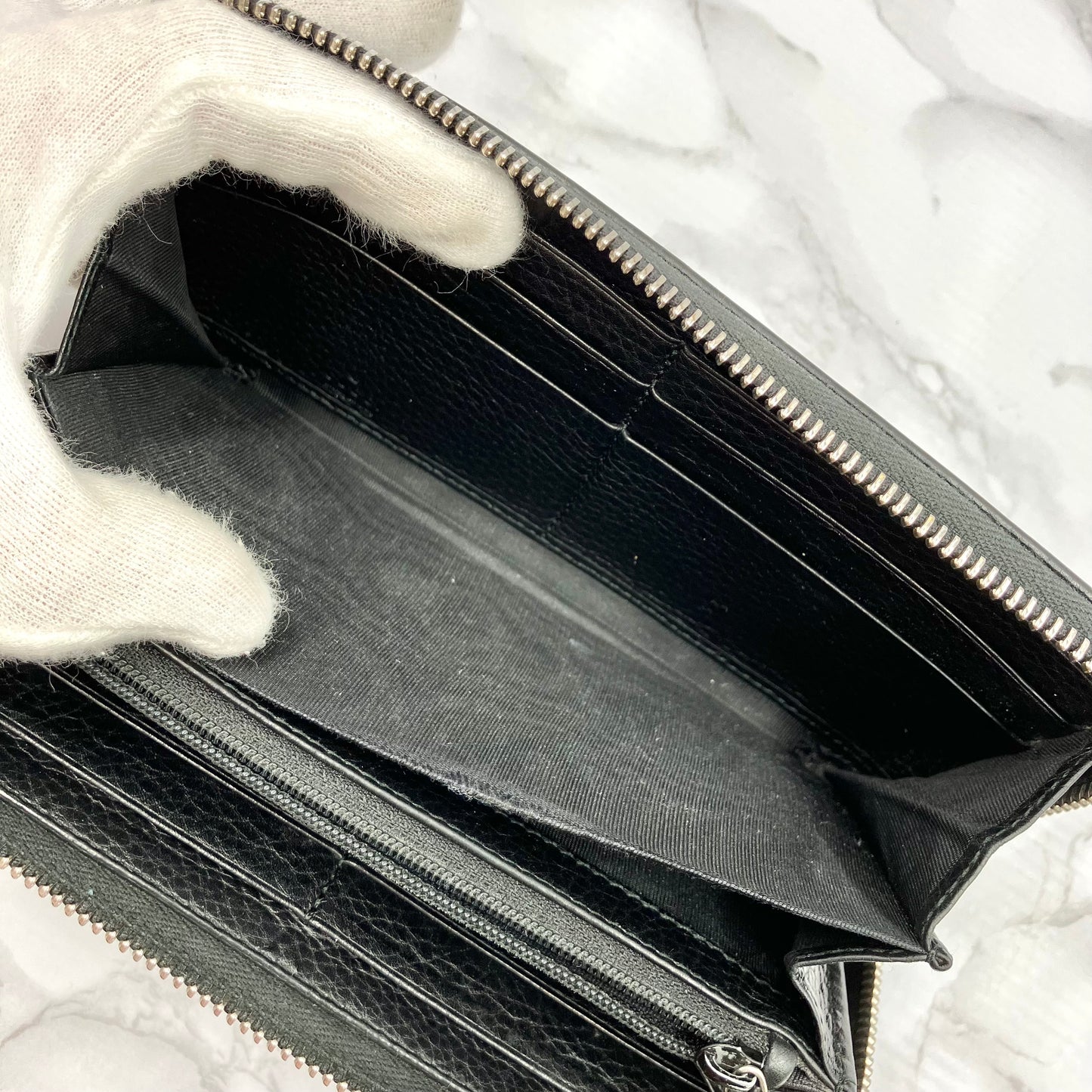 GUCCI Soho long wallet