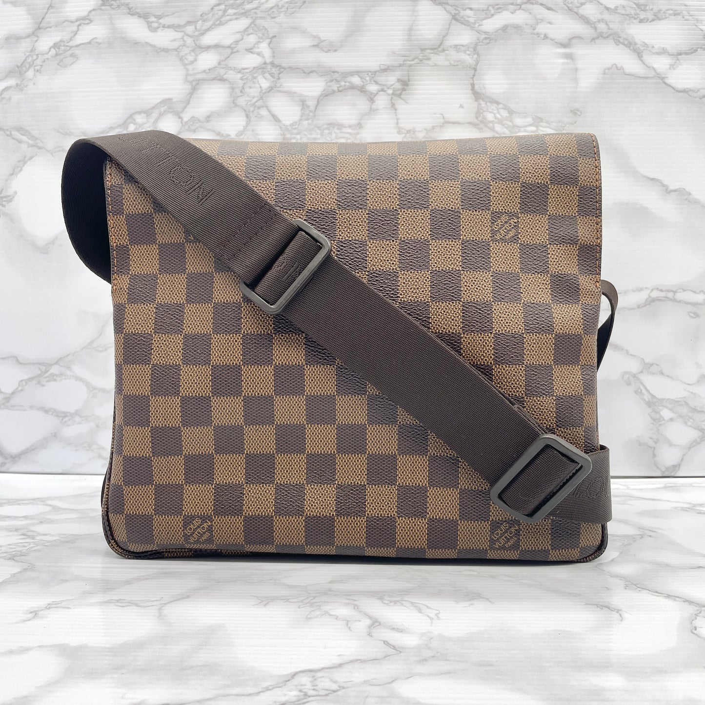 LOUIS VUITTON Damier Naviglio