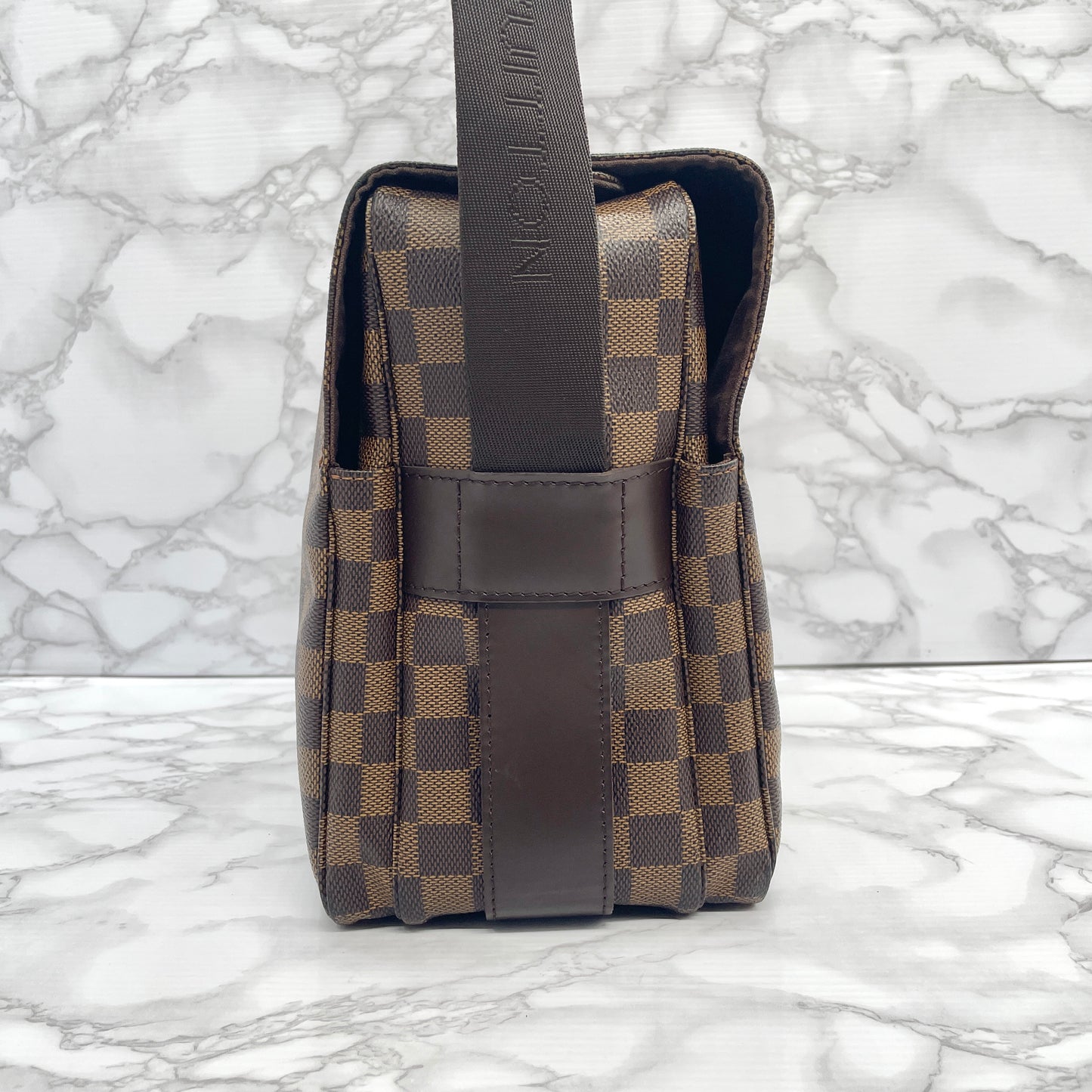 LOUIS VUITTON Damier Naviglio