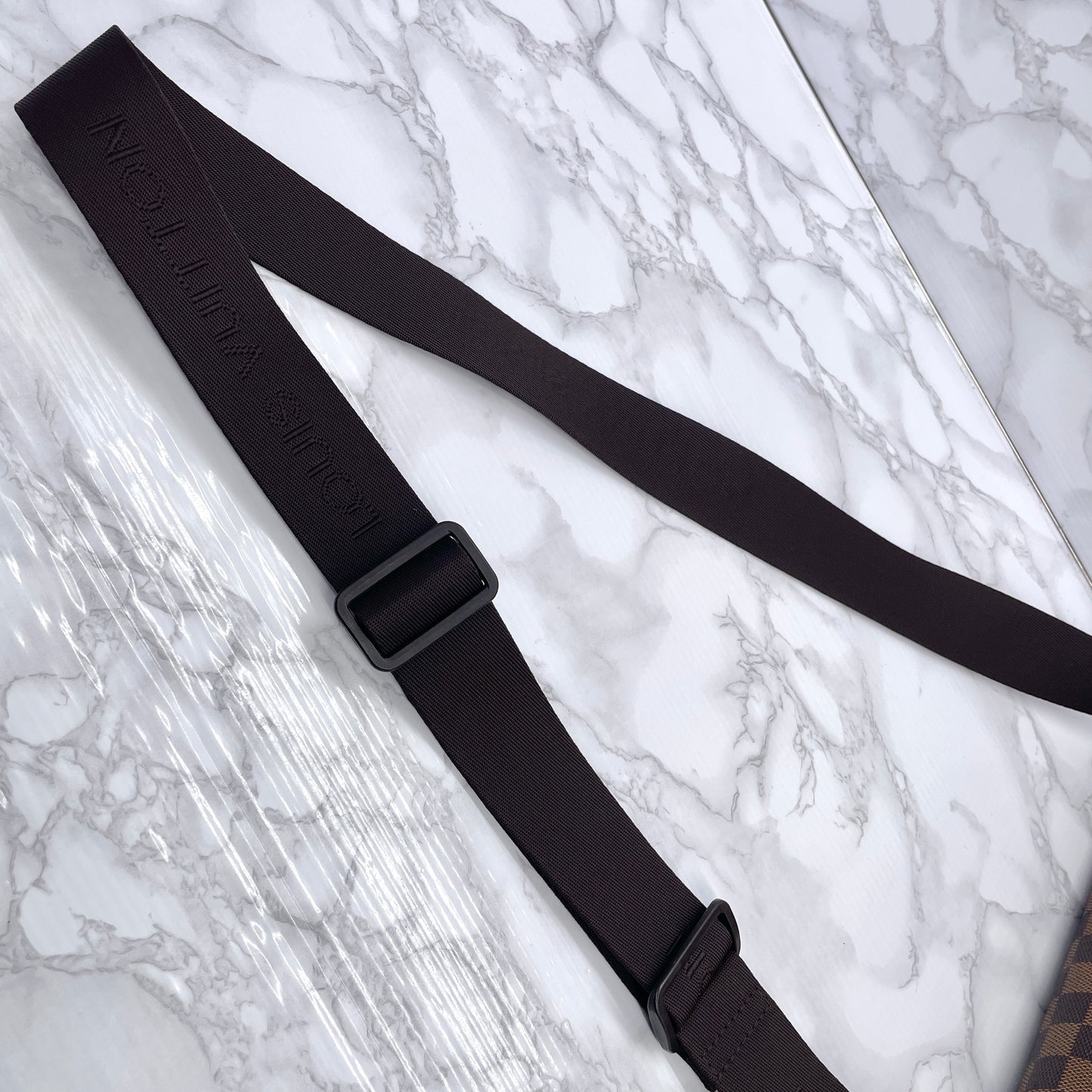 LOUIS VUITTON Damier Naviglio