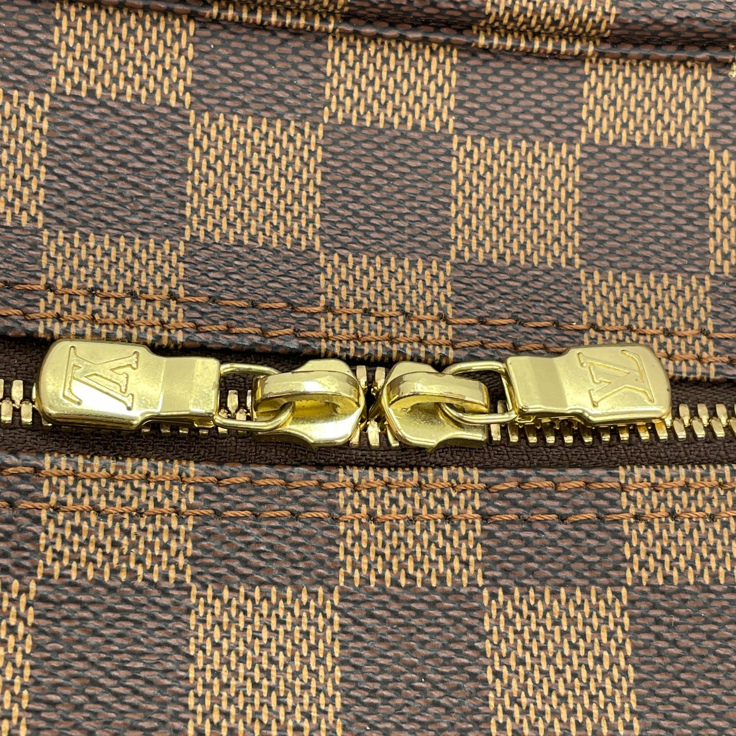 LOUIS VUITTON Damier Naviglio