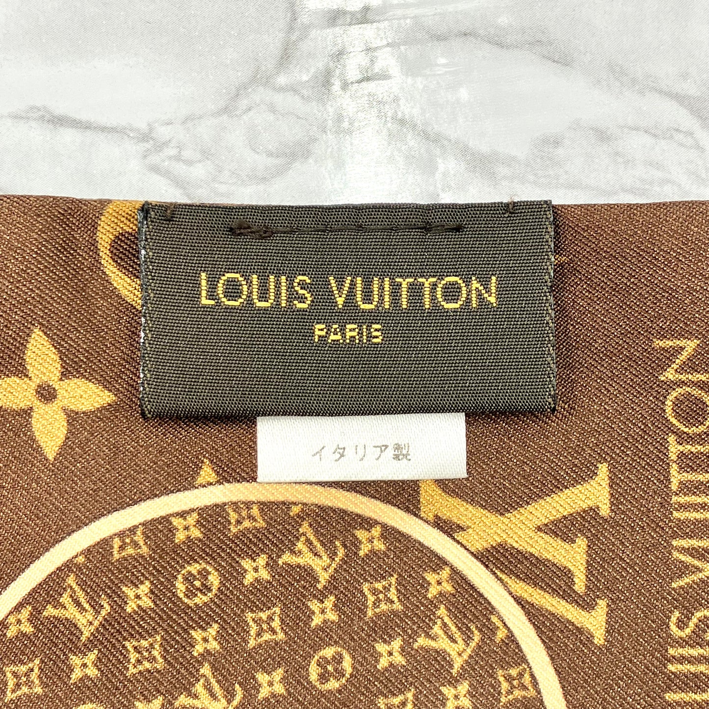 LOUIS VUITTON Twilly Bando