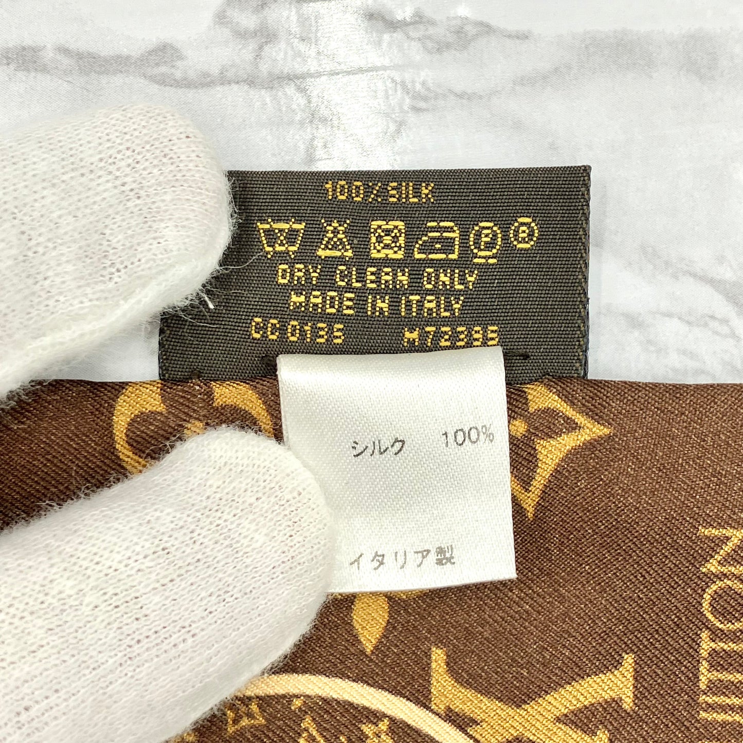 LOUIS VUITTON Twilly Bando