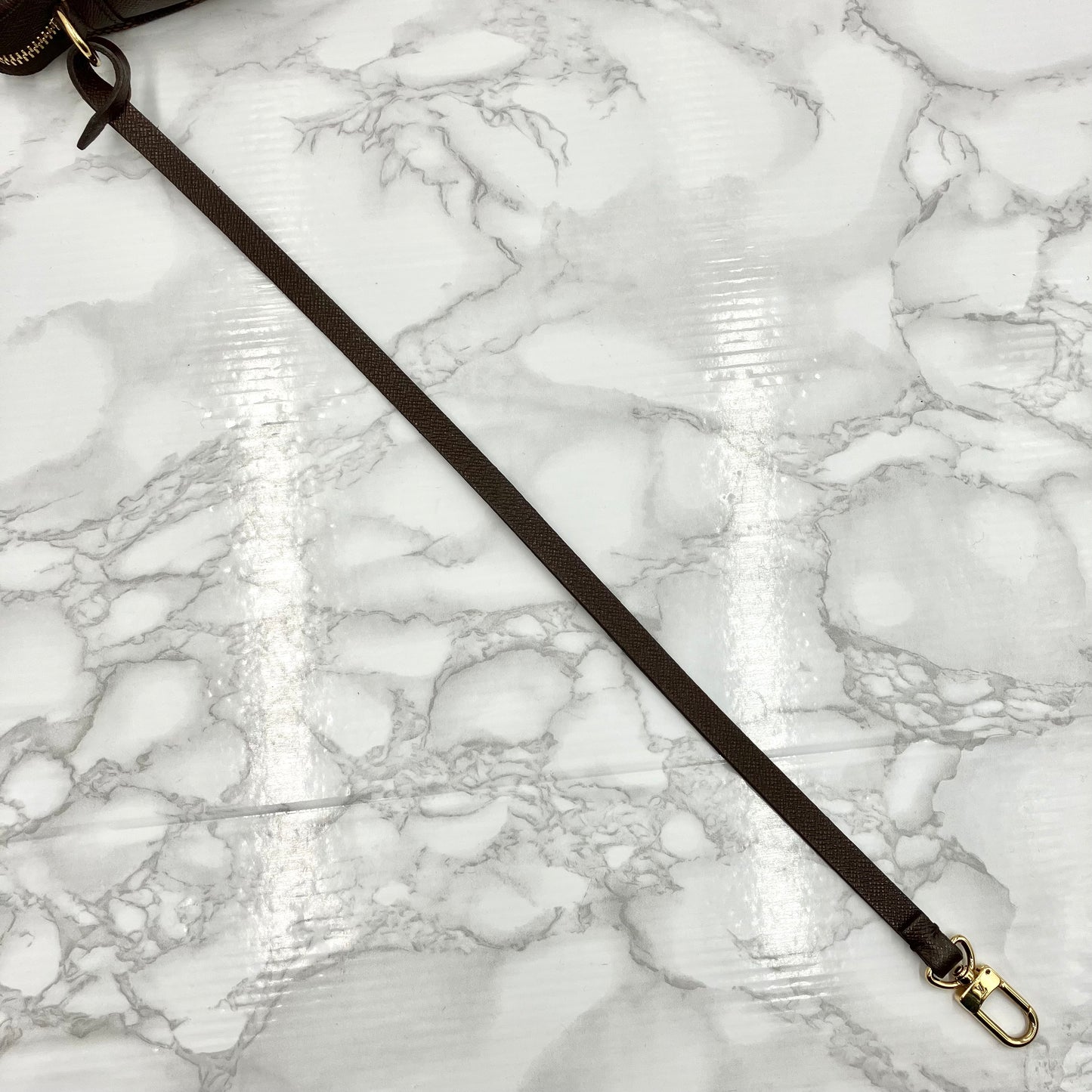 LOUIS VUITTON Damier Pouch