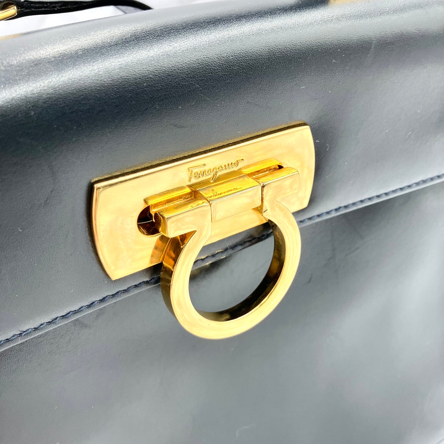 Salvatore Ferragamo 2way Gancini Bag