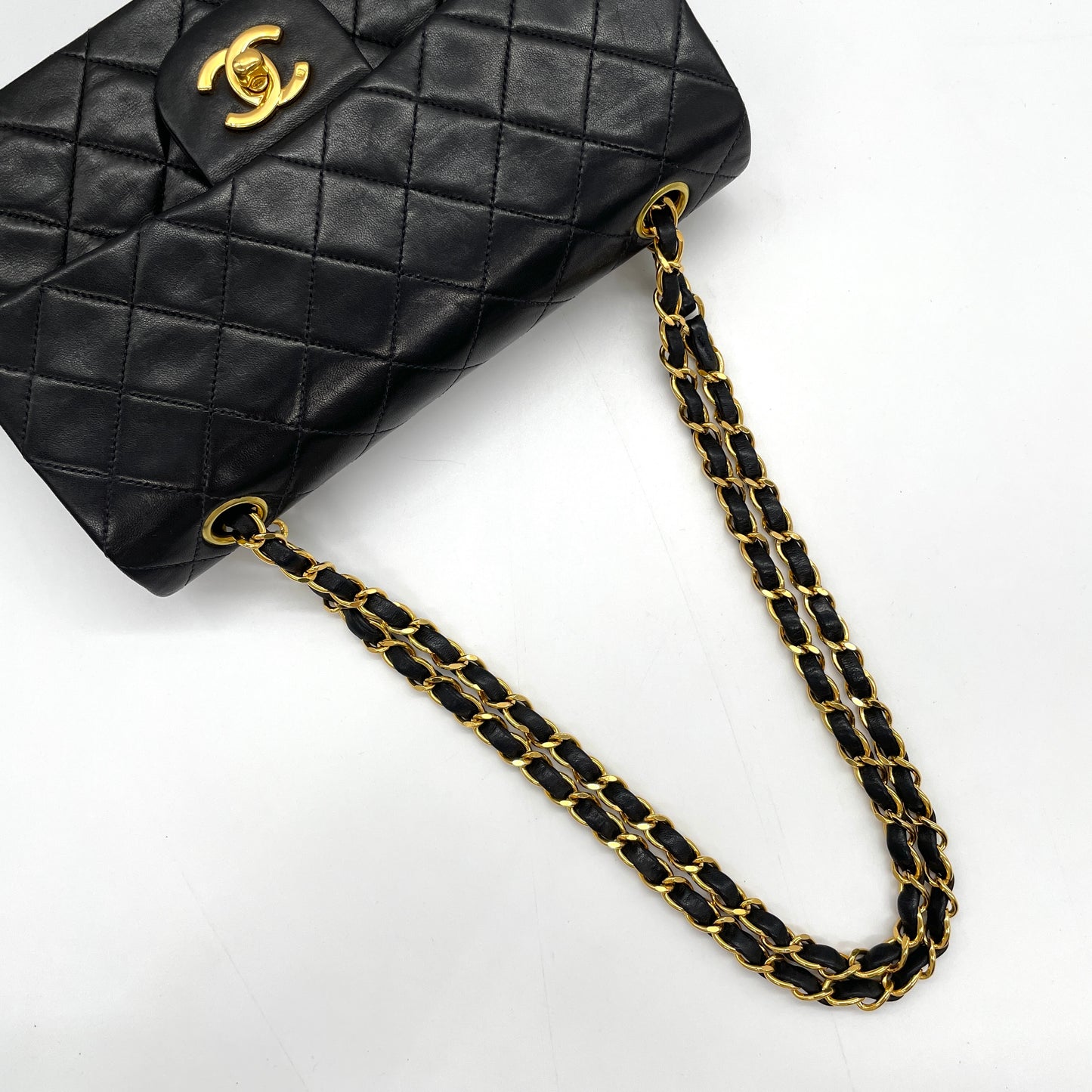 CHANEL Matelasse W Flap W Chain Lambskin