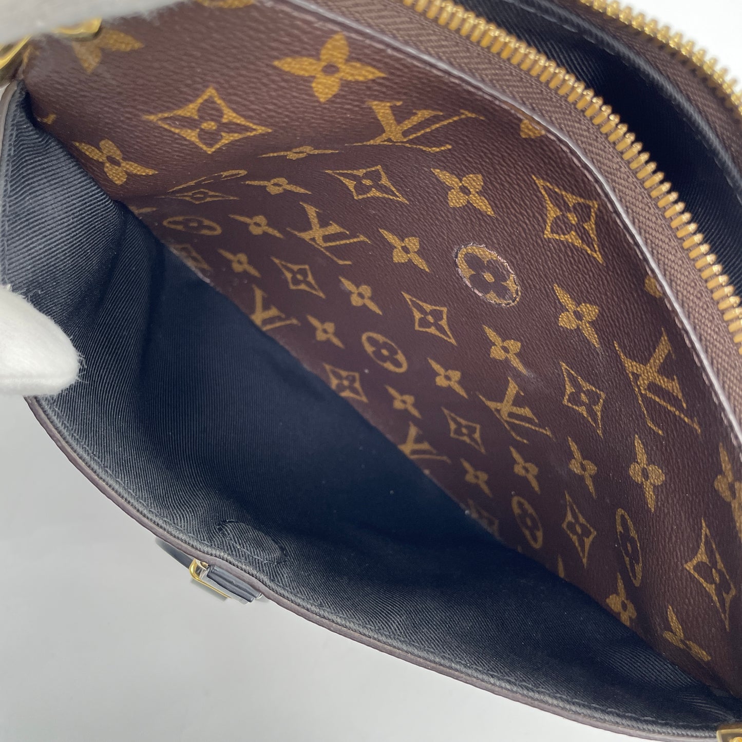LOUIS VUITTON Monogram Odeon NM PM