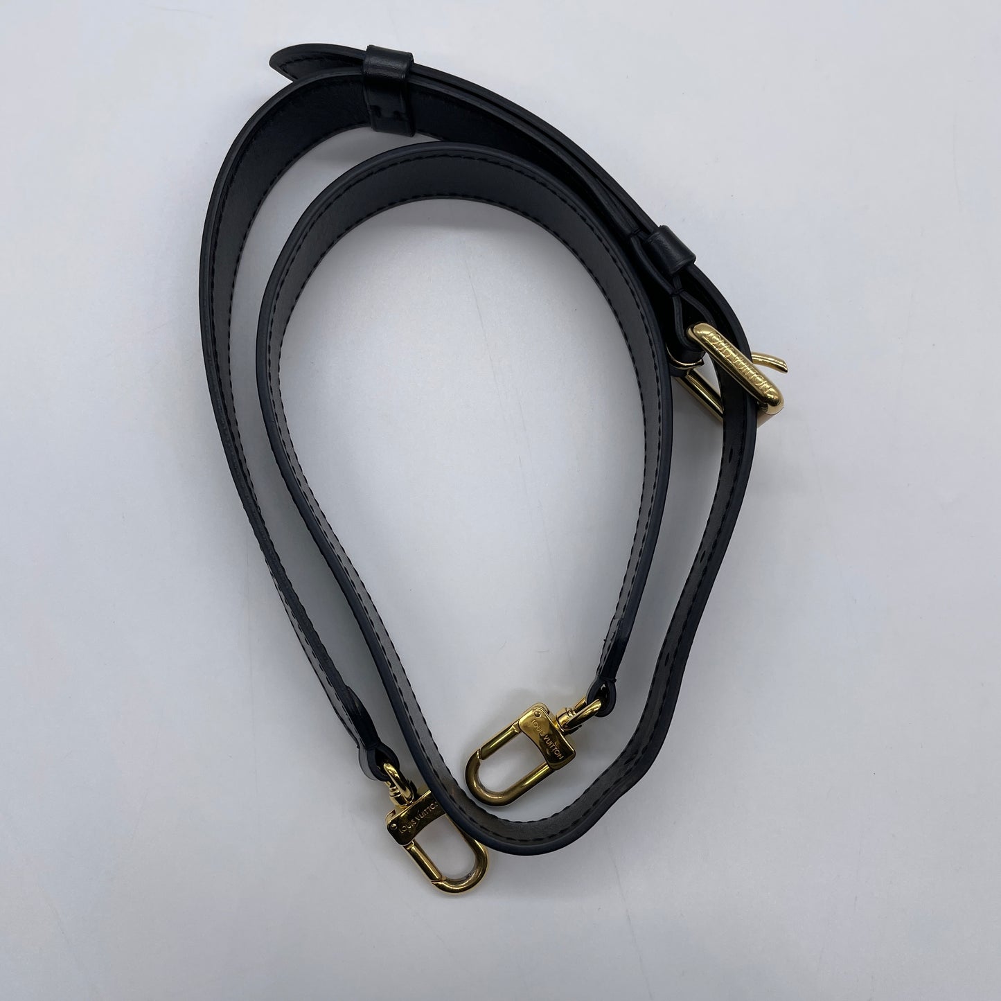 LOUIS VUITTON Monogram Odeon NM PM