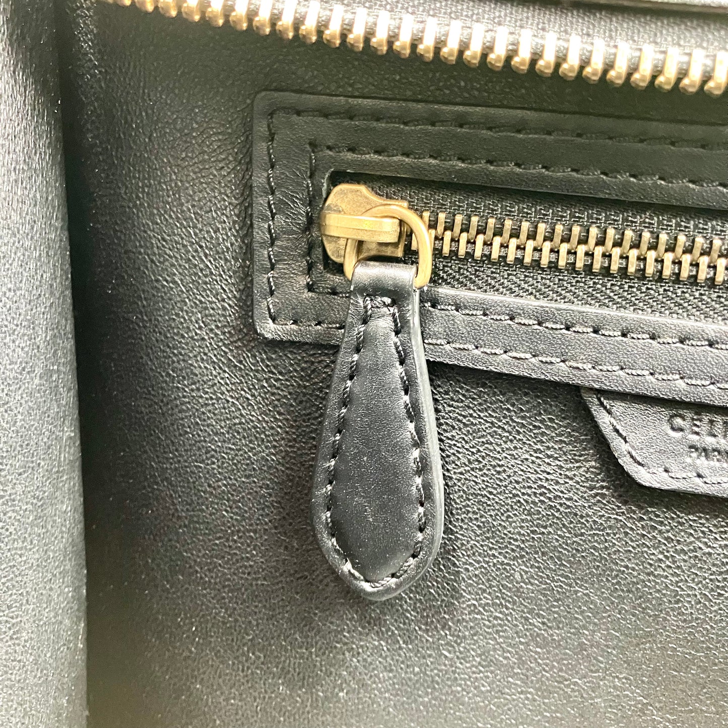 CELINE Luggage Micro Shopper