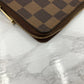 LOUIS VUITTON Damier coin purse