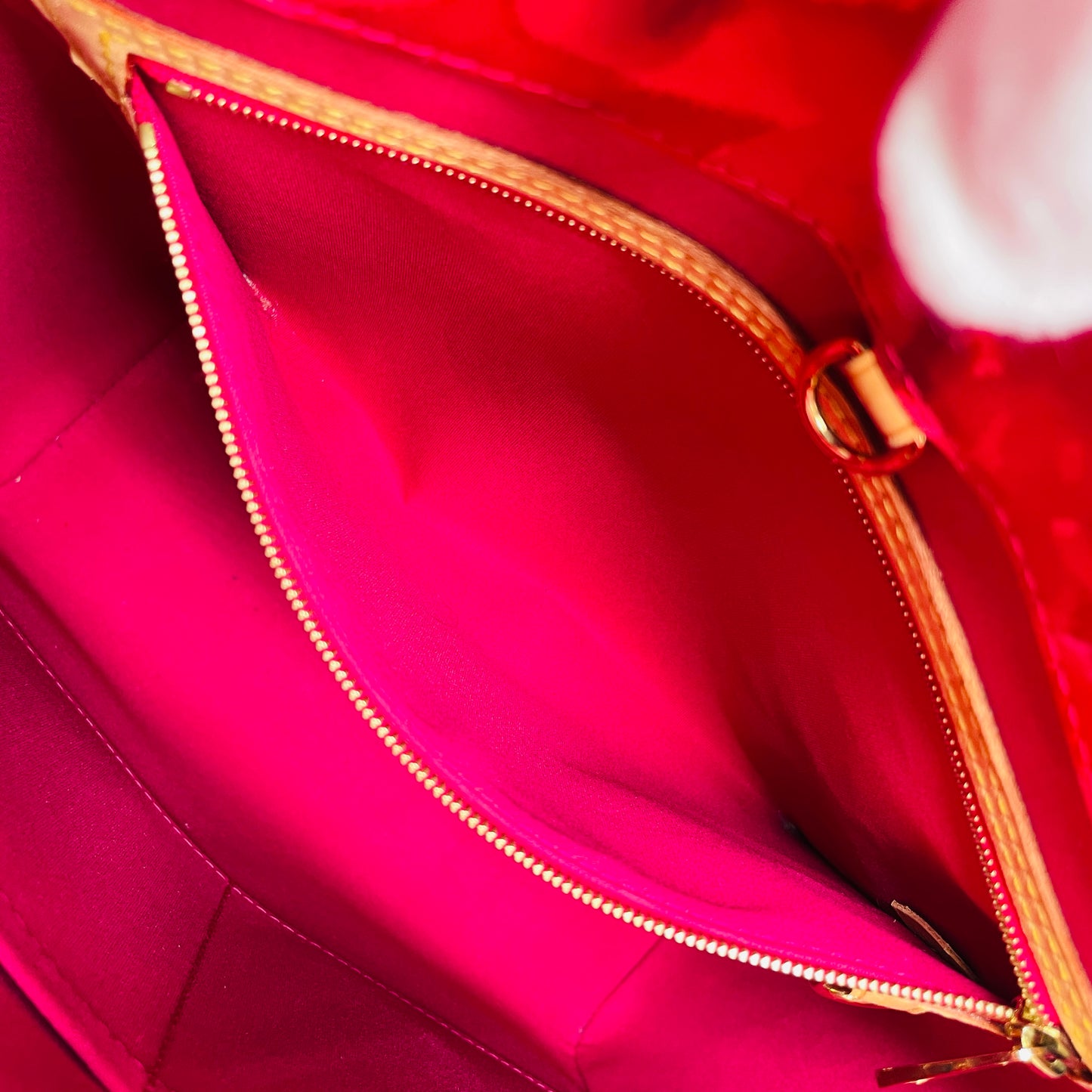 LOUIS  VUITTON Vernis Cut Flower Catalina