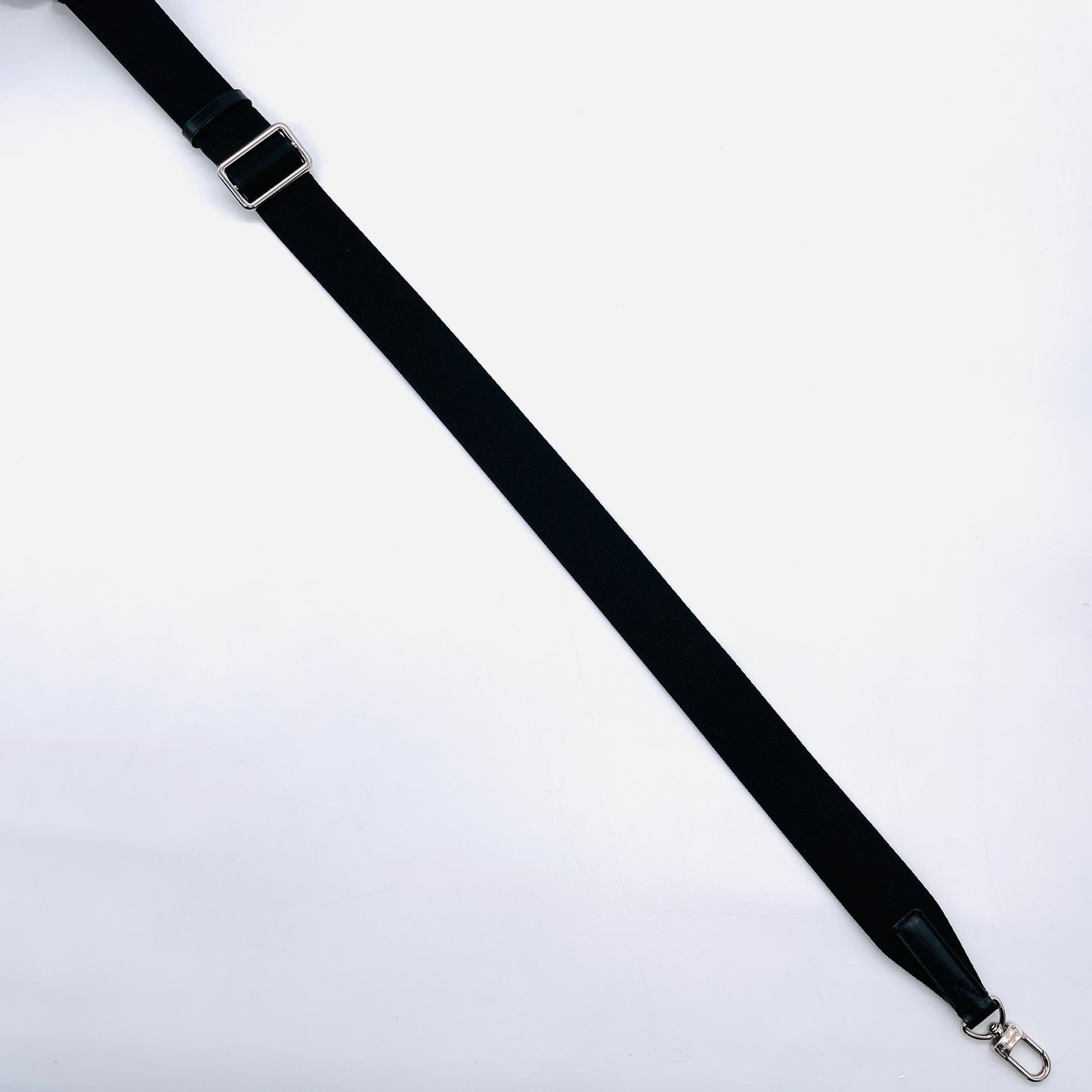 LOUIS VUITTON Graphite Avenue Sling