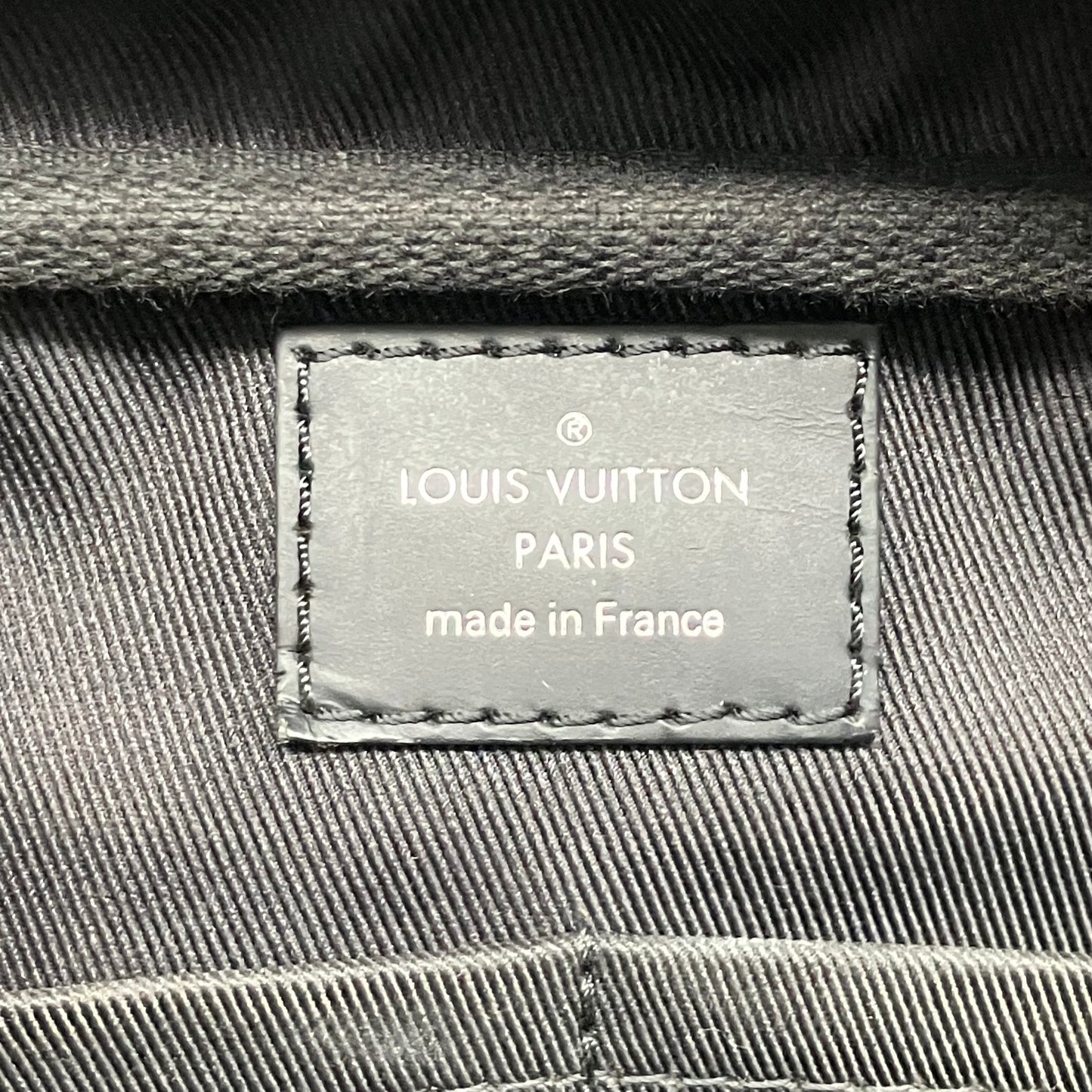 LOUIS VUITTON Eclipse RFID