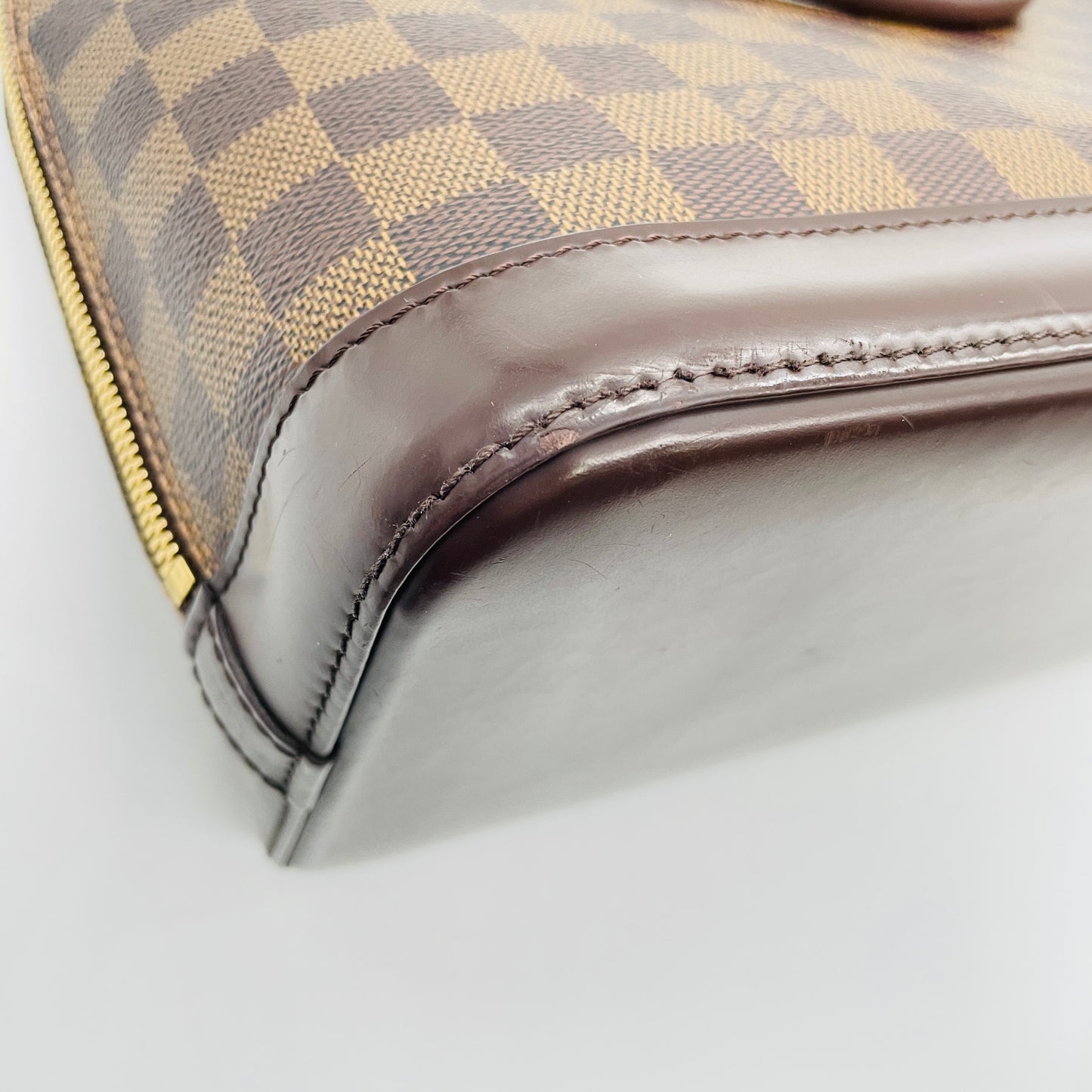 LOUIS VUITTON Damier Alma