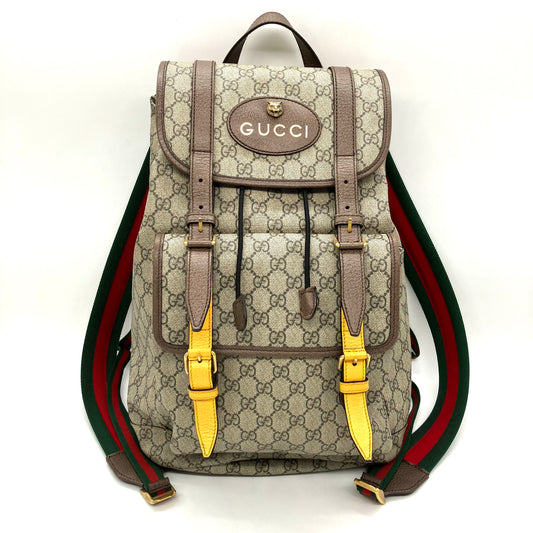 GUCCI GG Supreme Courier Backpack