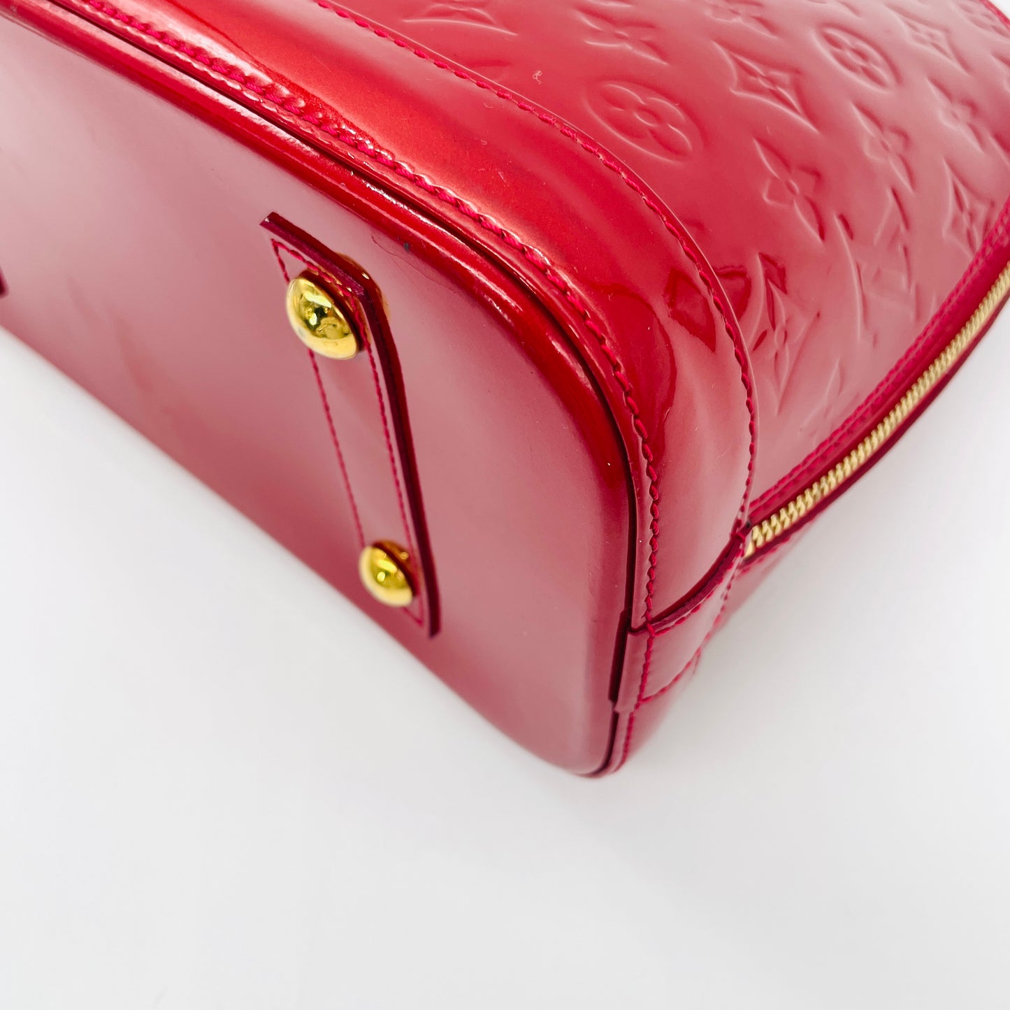 LOUIS VUITTON Vernis Alma PM