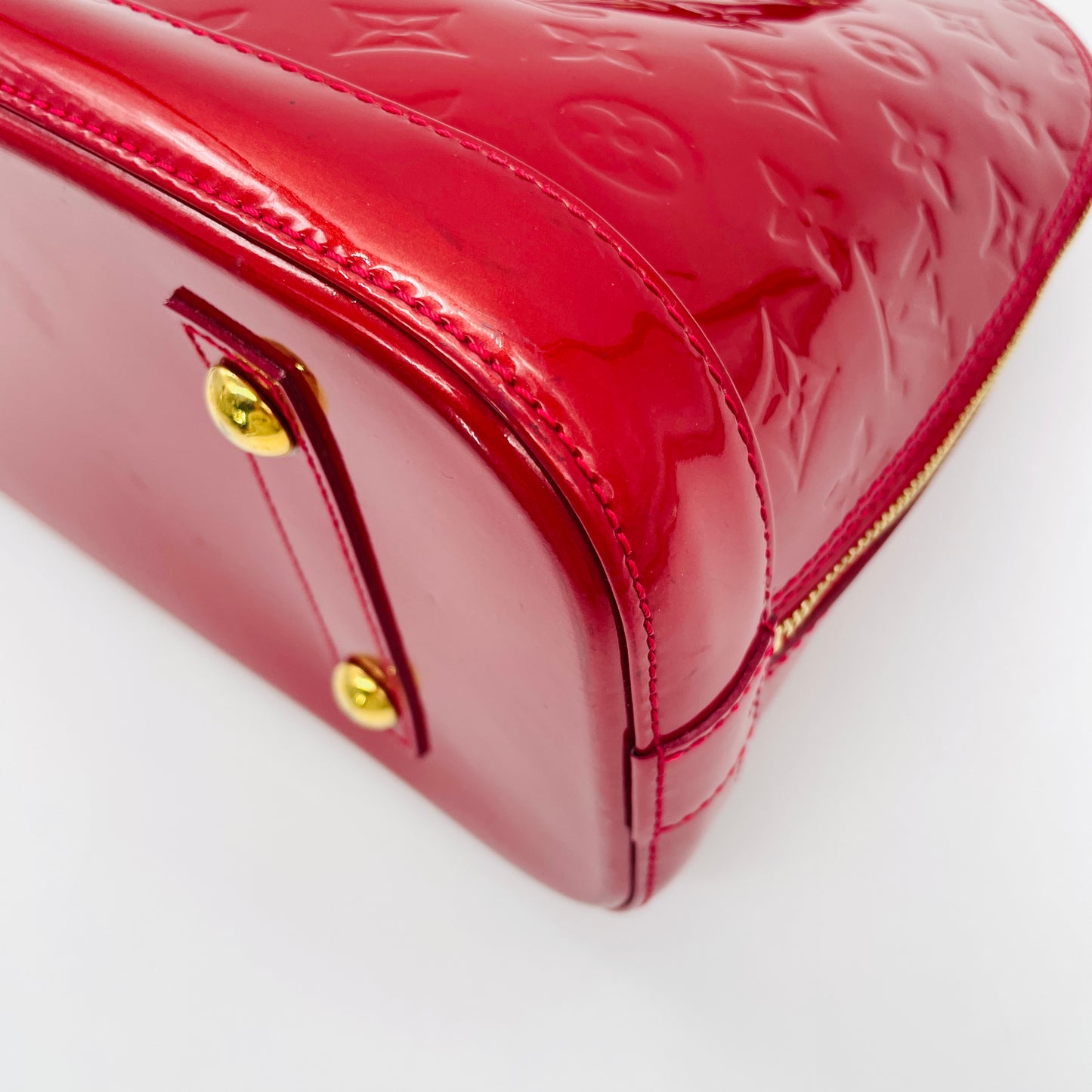 LOUIS VUITTON Vernis Alma PM