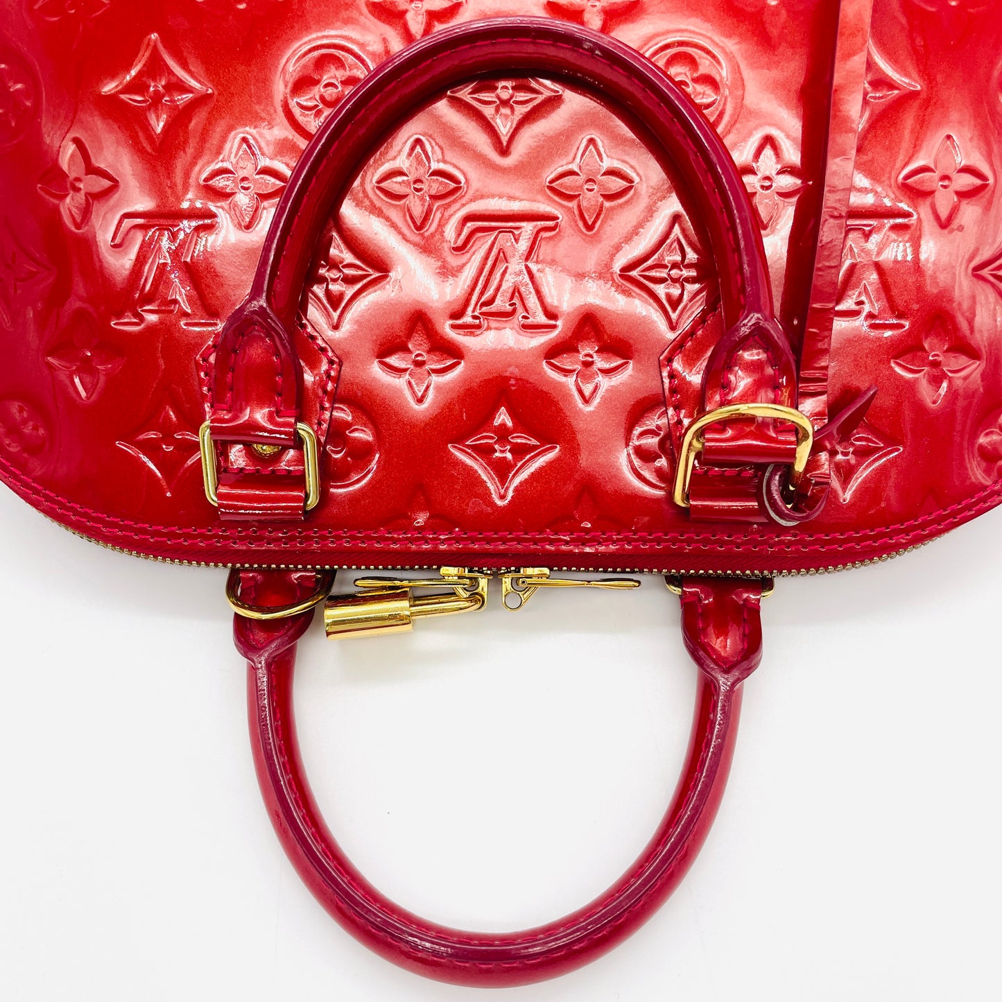 LOUIS VUITTON Vernis Alma PM