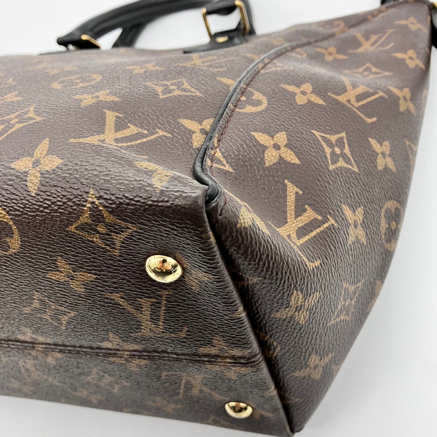 LOUIS VUITTON Tournelle PM