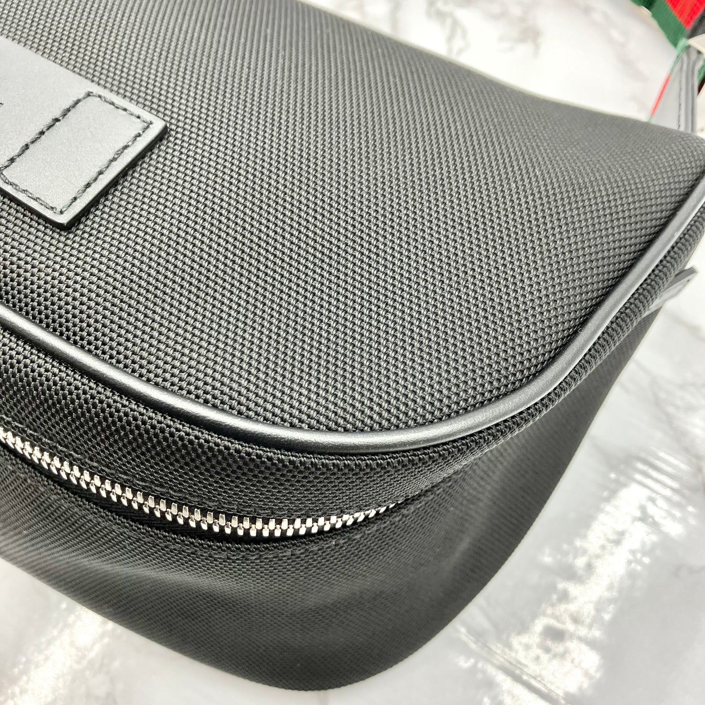 GUCCI Sherry Line Body Bag