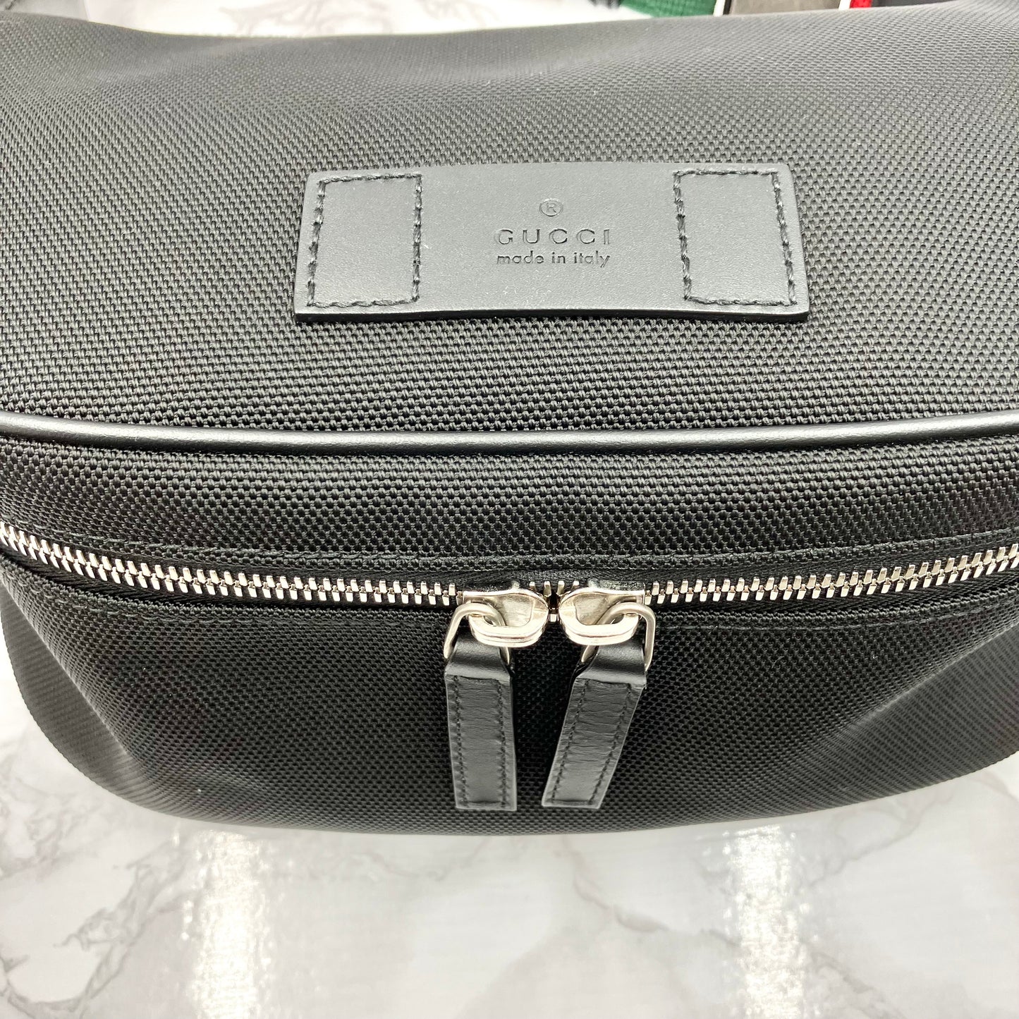 GUCCI Sherry Line Body Bag