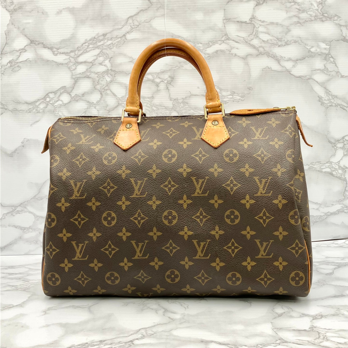 LOUIS VUITTON Monogram Speedy 35