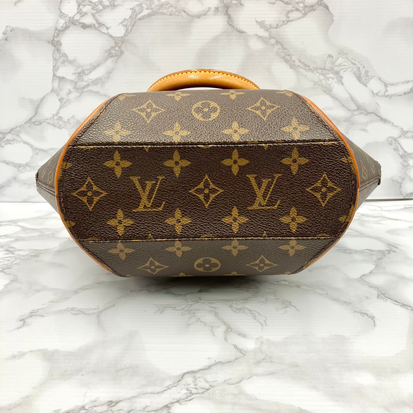 LOUIS VUITTON Monogram Ellipse PM