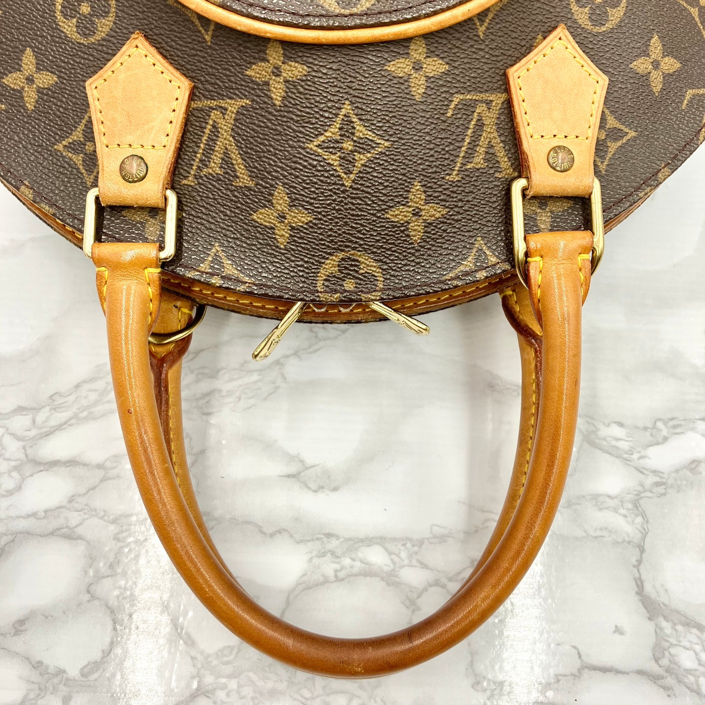 LOUIS VUITTON Monogram Ellipse PM