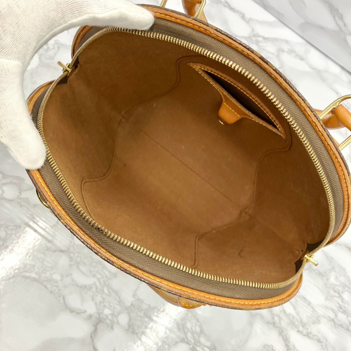 LOUIS VUITTON Monogram Ellipse PM