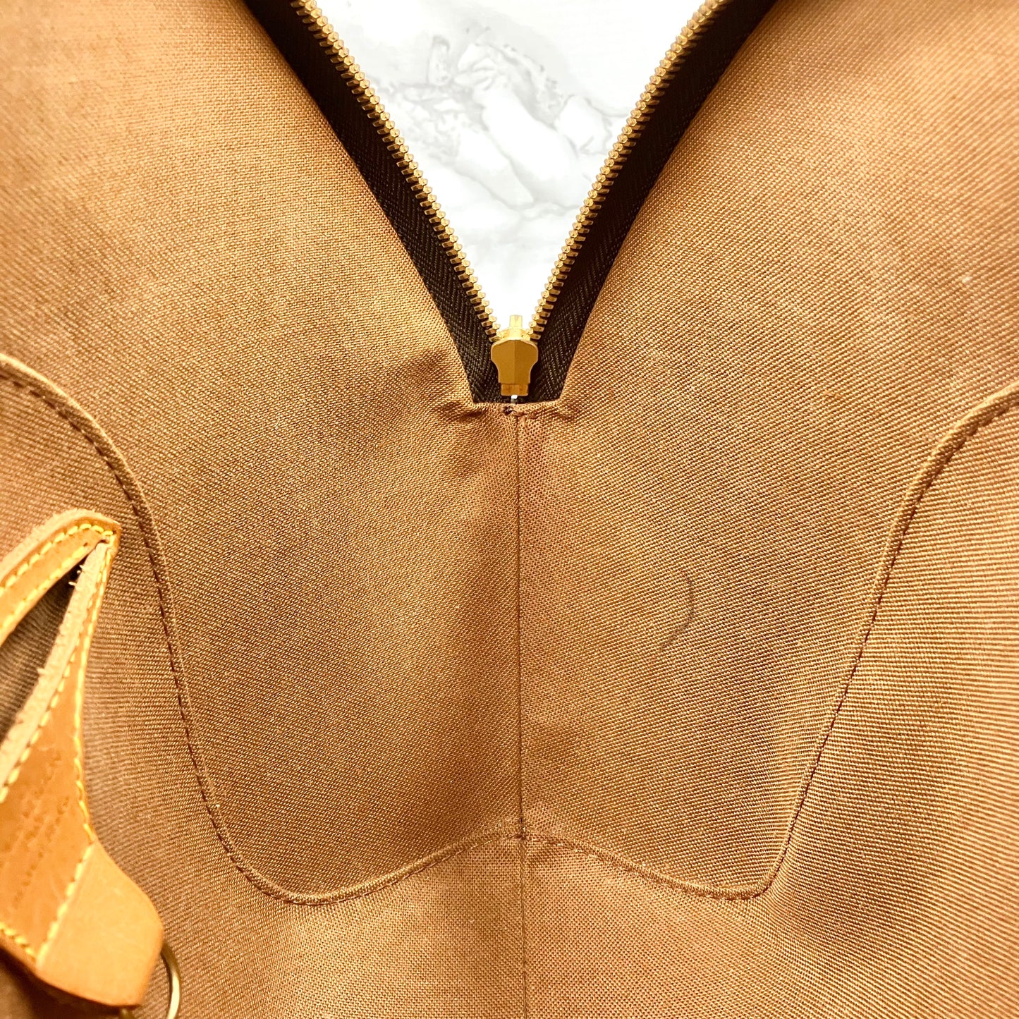 LOUIS VUITTON Monogram Ellipse PM