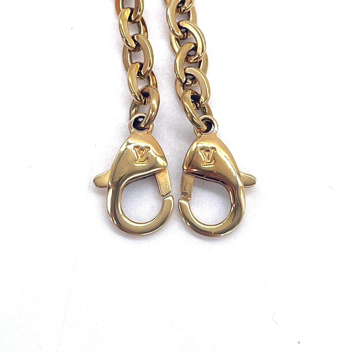 LOUIS VUITTON Pochette Weekend Summer Trunk