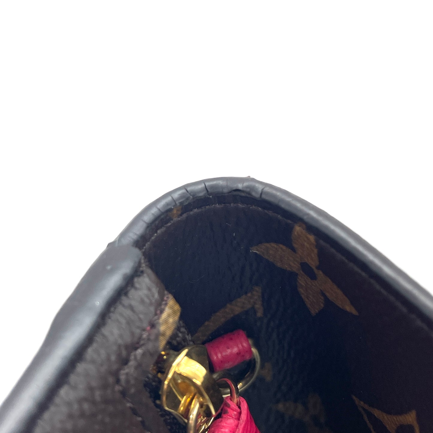 LOUIS VUITTON Pochette Weekend Summer Trunk