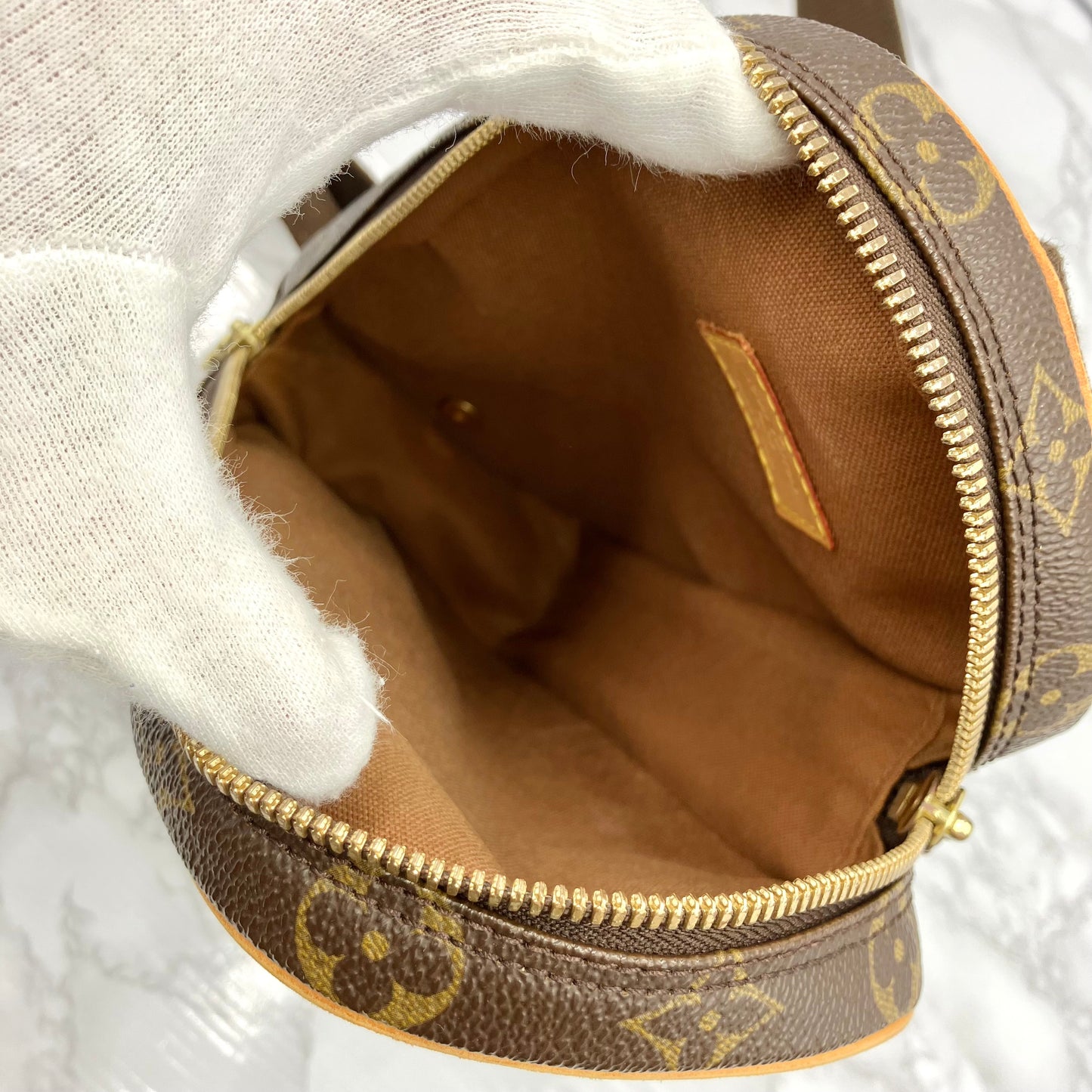LOUIS VUITTON Monogram Pochette Gange